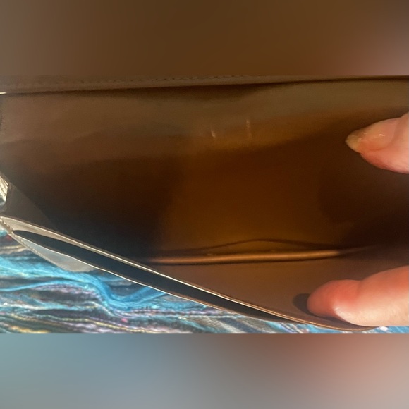 Brown Louis Vuitton epi-leather long wallet. Measures approximately 7 x 4”. GUC - Picture 14 of 14